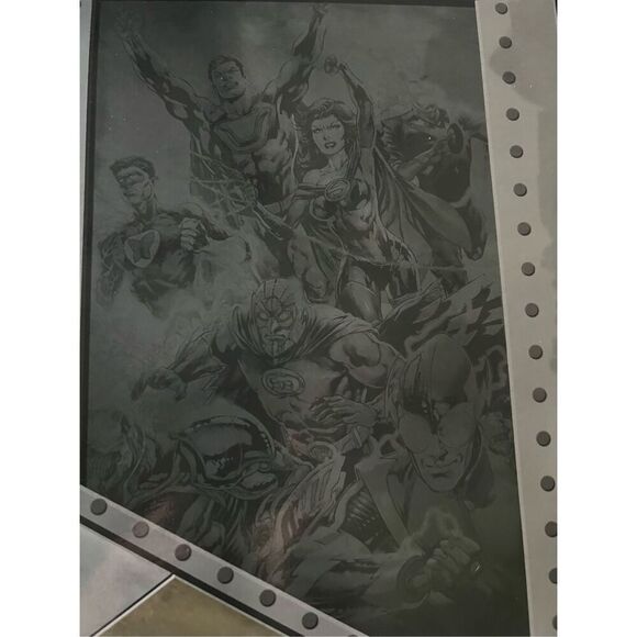 Rare Justice League DC Comics 3D Folding Graphic Chess Board - Picture 3 of 9